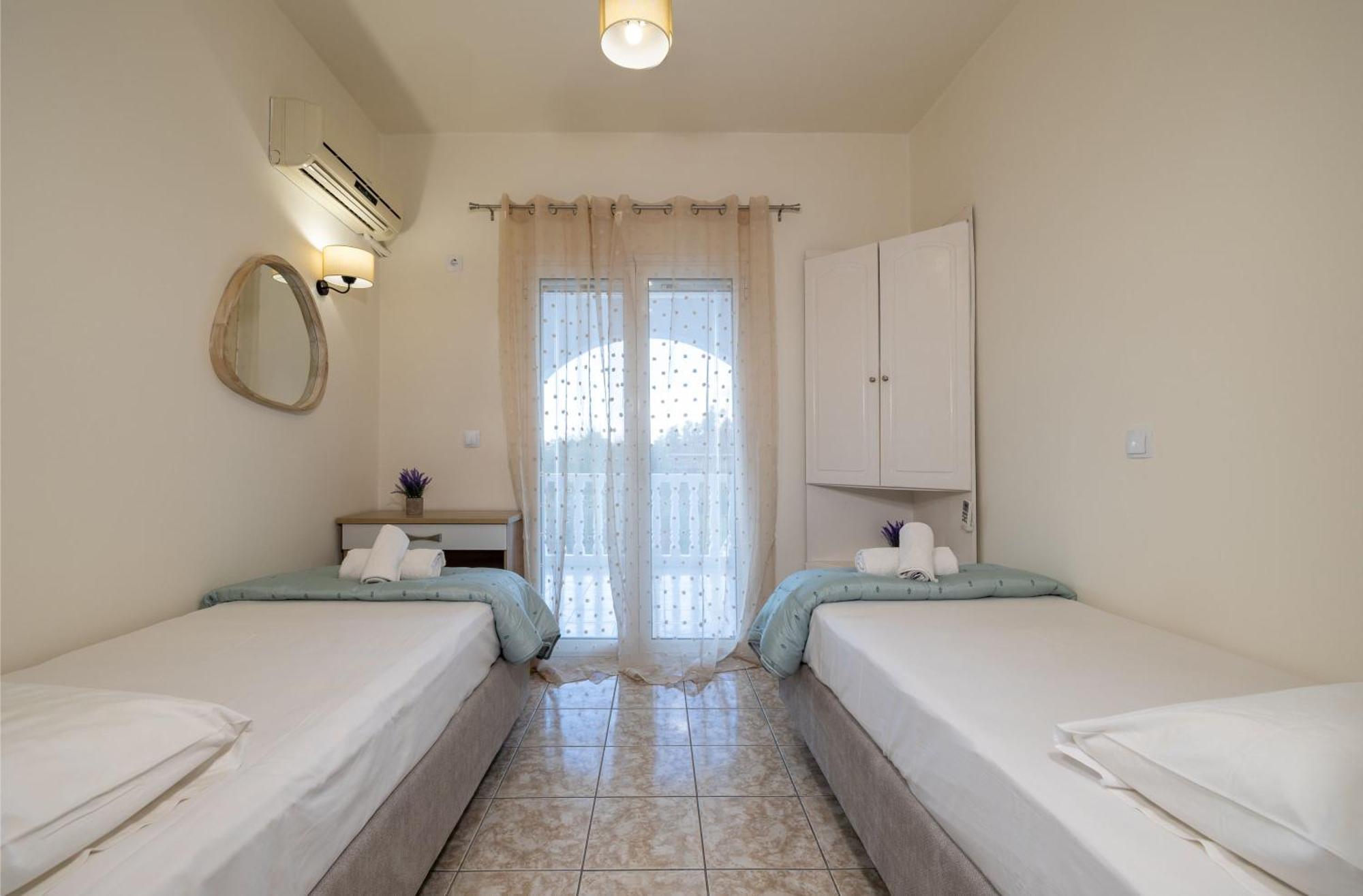 Kamara Apartments Аликанас Екстериор снимка