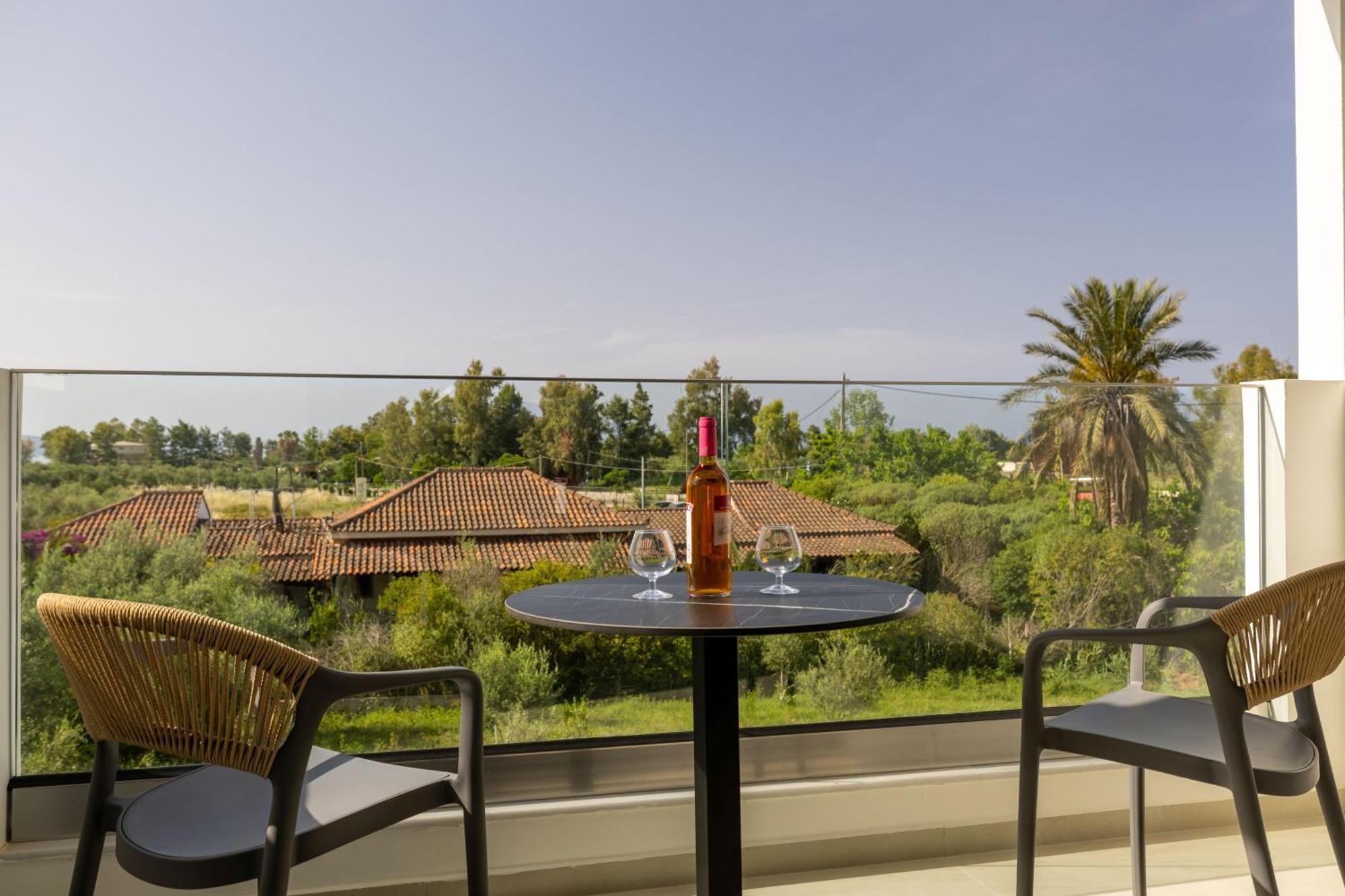 Kamara Apartments Аликанас Екстериор снимка